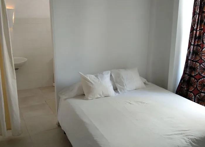 Eole Hotel *